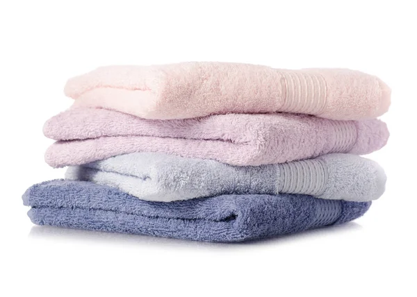 Una pila de toallas rosa azul — Foto de Stock