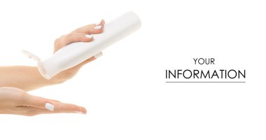 Şu kadın krem losyon ile beyaz şişe desen eller