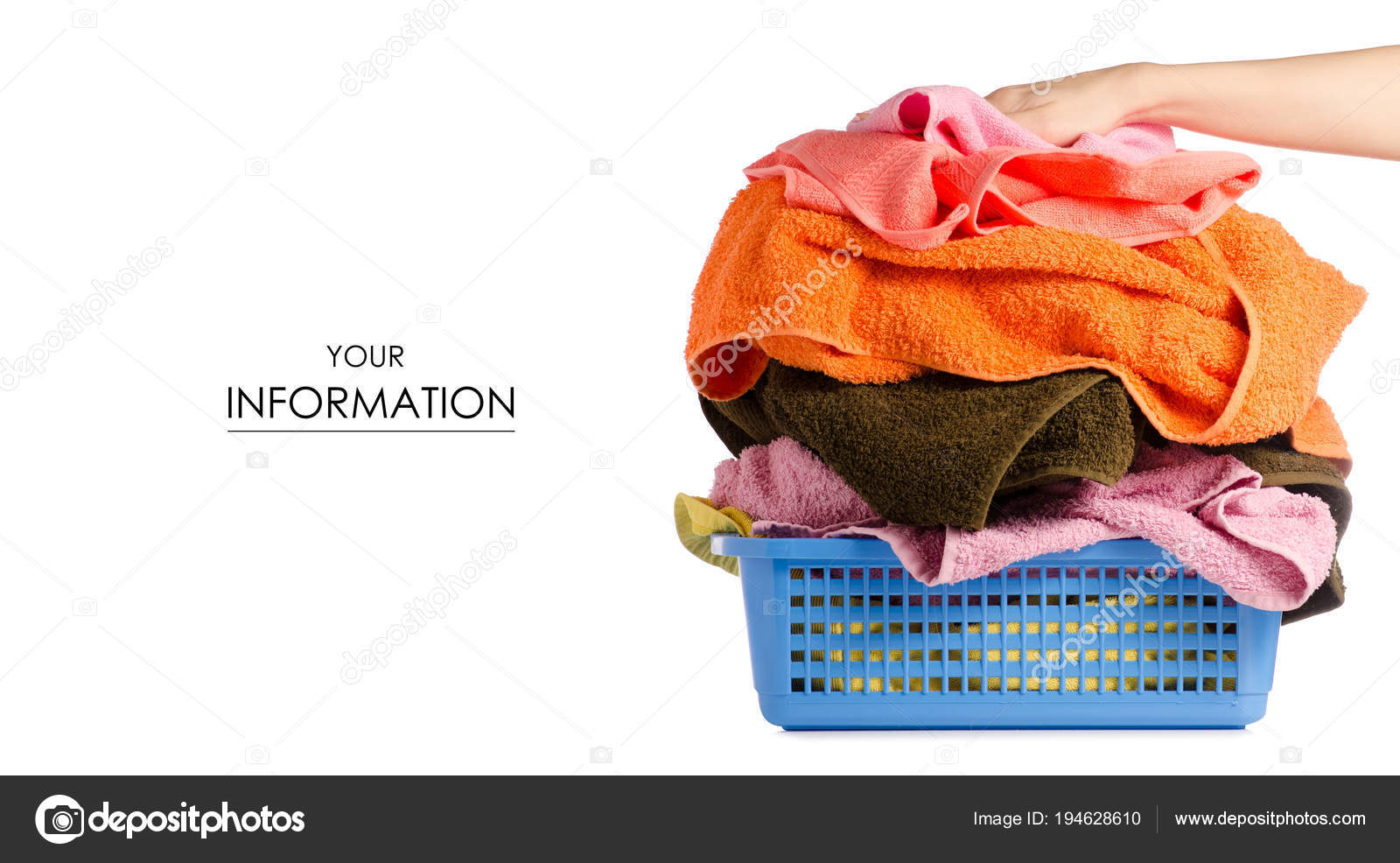 Limpieza de ropa de cama limpia en una habitación. — Foto de stock