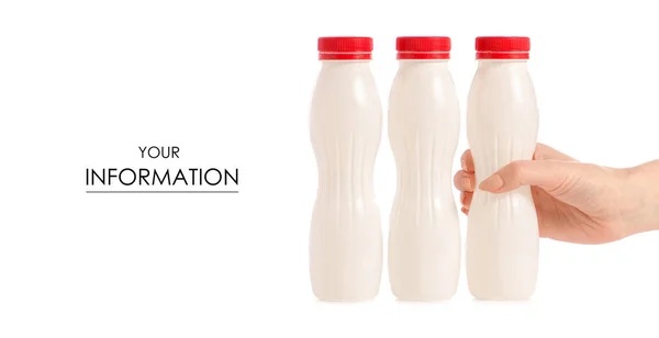Botella de plástico blanco con leche de kéfir de yogur en patrón de mano —  Fotos de Stock