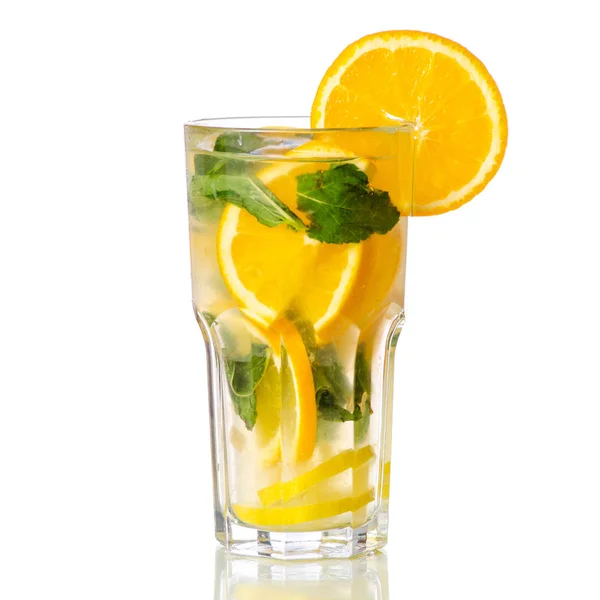 Glas lemonad citron apelsin med mynta — Stockfoto