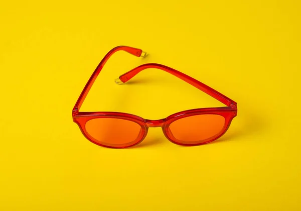 Red sunglasses fashion — Stock Photo, Image