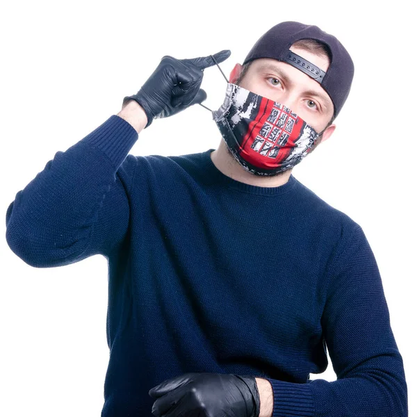Homem em máscara protetora médica e luvas de proteção vírus — Fotografia de Stock