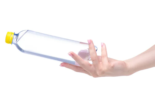 Flasche Wasser in der Hand — Stockfoto