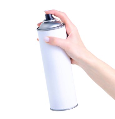 Elinde siyah boya şişesi