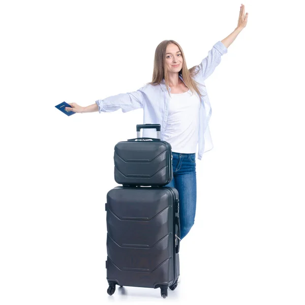 Donna con valigia da viaggio, passaporto in piedi sorridente felicità vola — Foto Stock
