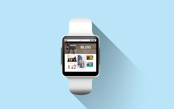 Close up of smart watch with blog page on screen — Stock Photo, Image