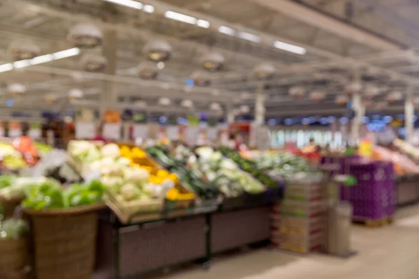 Marché des légumes fond flou — Photo