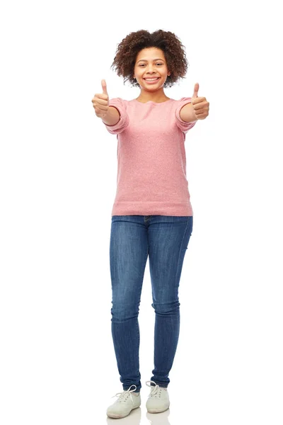 Feliz afro-americano mulher mostrando polegares para cima — Fotografia de Stock
