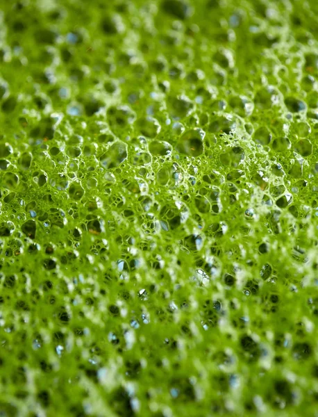 Primer plano de burbujas de espuma de latte de té verde matcha — Foto de Stock