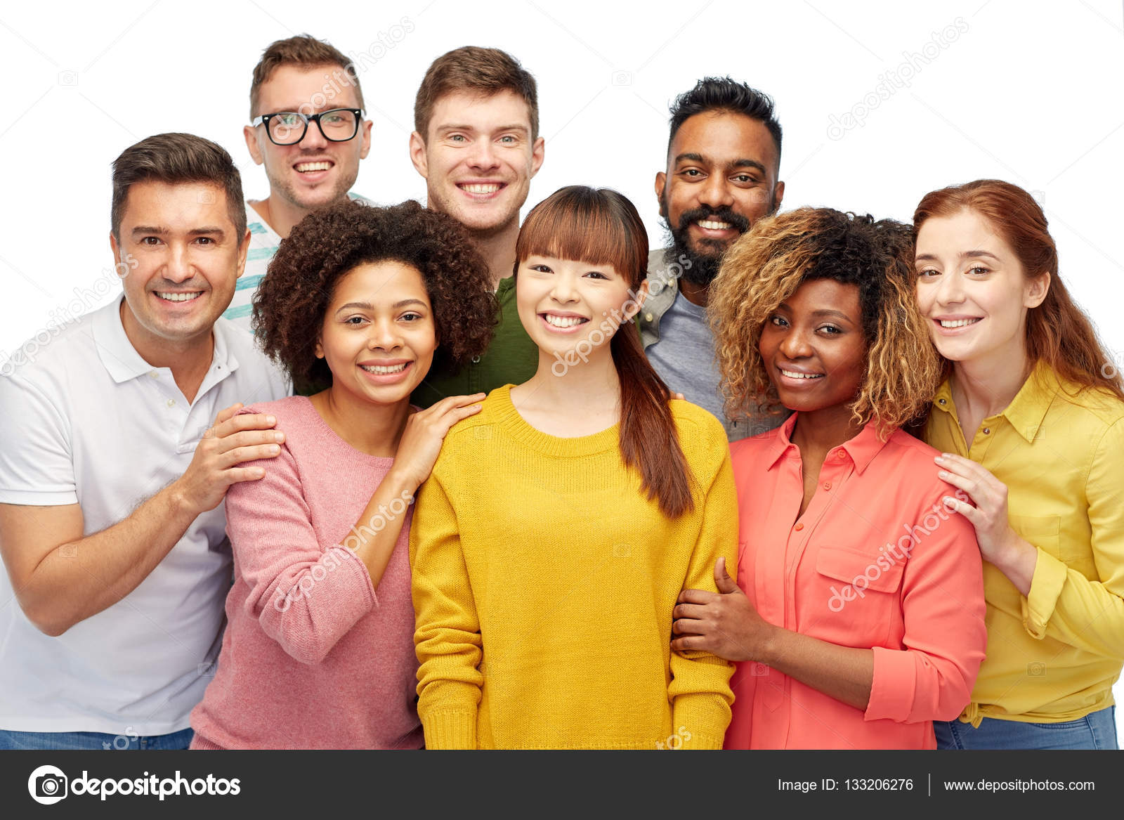 People of different nations. Комьюнити людей. Разные расы. People of different nations. Люди разных рас.