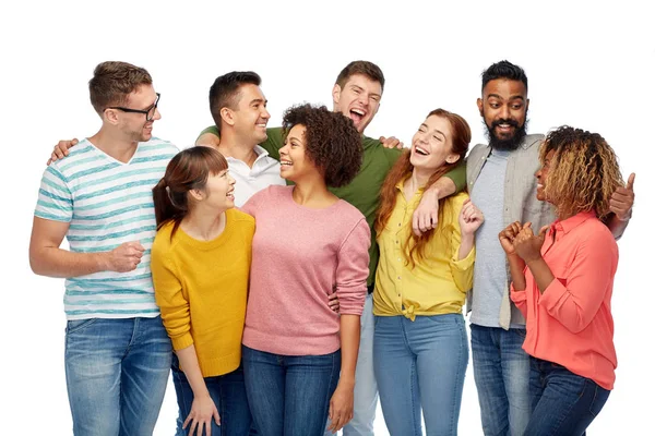 Grupo internacional de personas felices riendo — Foto de Stock