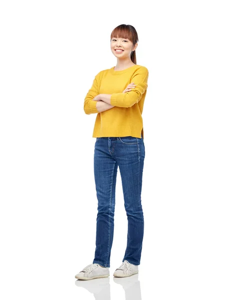 Feliz asiático joven mujer sobre blanco — Foto de Stock
