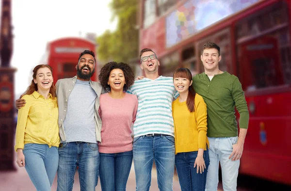Międzynarodowa grupa osób miasto Londyn — Zdjęcie stockowe