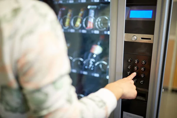 Czy w pociągach PKP Intercity staną automaty vendingowe?
