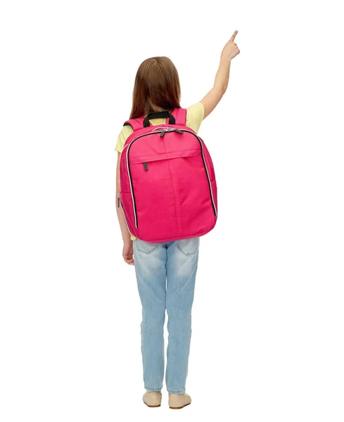 Маленькая студентка со школьной сумкой сзади — стоковое фото