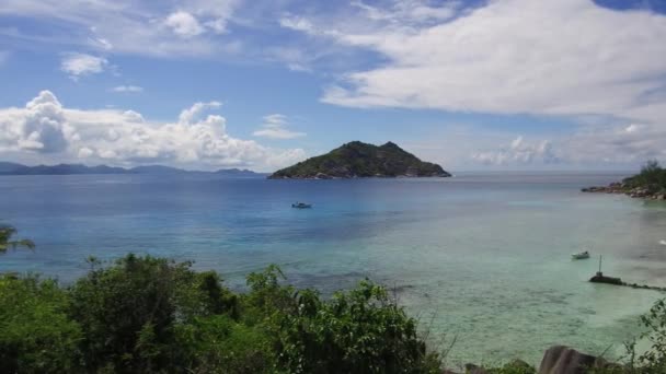 African island beach in indian ocean — Stock Video