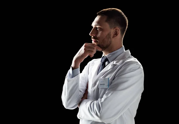Médecin ou scientifique en manteau blanc — Photo