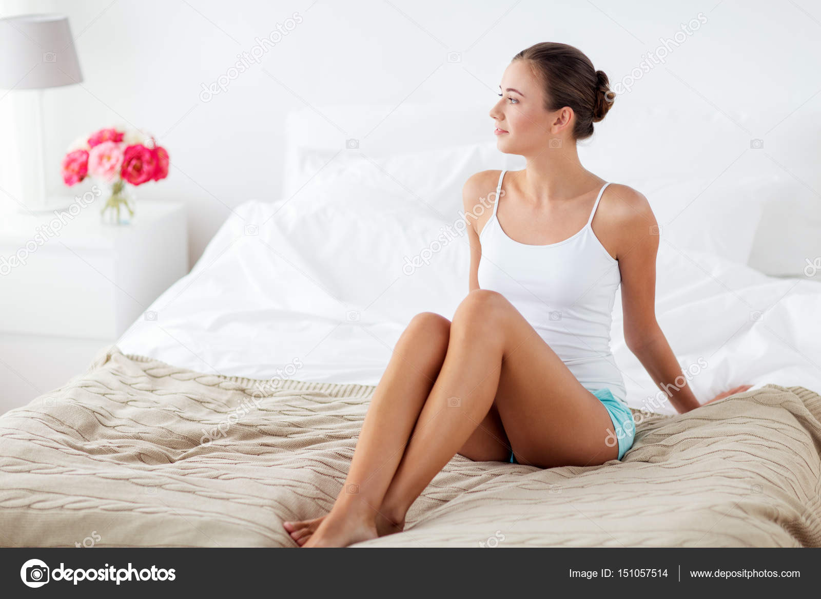 Frau im schlafzimmer nackt | Geile rothaarige Küken Nadia Fox ... Frau im schlafzimmer nackt | Geile rothaarige Küken Nadia Fox ...
