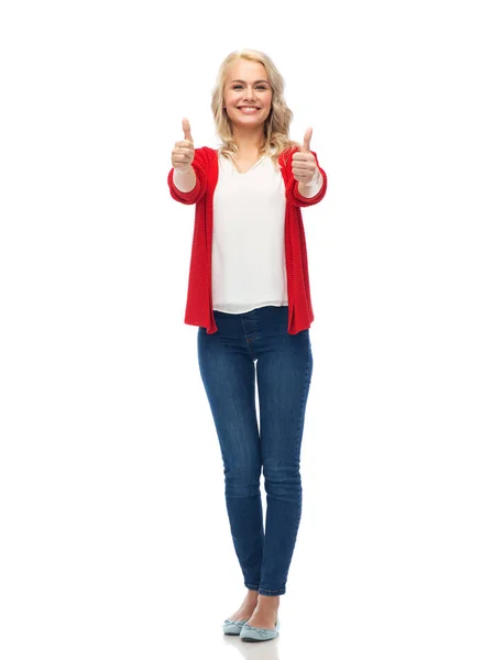 Glücklich lächelnde junge Frau zeigt Daumen hoch — Stockfoto