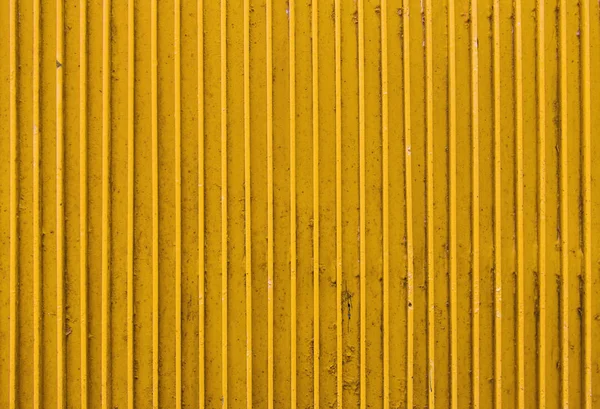 Stary żółty metal malowany ryflowana powierzchnia — Zdjęcie stockowe