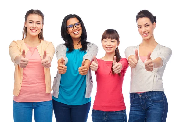 Grupo internacional de mulheres mostrando polegares para cima — Fotografia de Stock