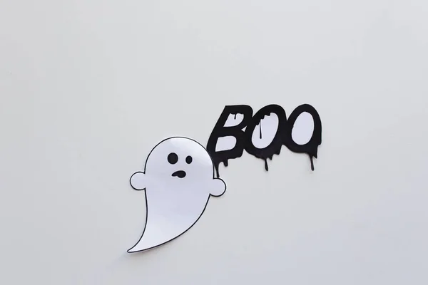 Φάντασμα doodle και λέξη boo σε λευκό φόντο — Φωτογραφία Αρχείου