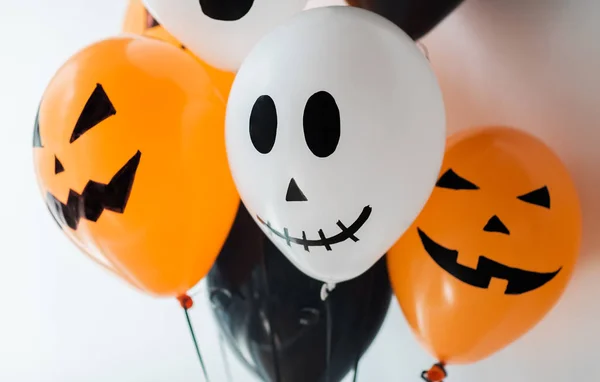 Décoration de ballons à air effrayant pour fête d'Halloween — Photo