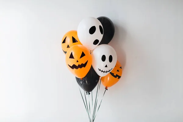 Scary air balloons decoration for halloween party — Stock Photo, Image