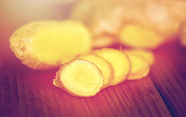 Close up of ginger root on wooden table — Stock Photo, Image