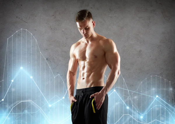 Junger Mann oder Bodybuilder mit nacktem Oberkörper — Stockfoto