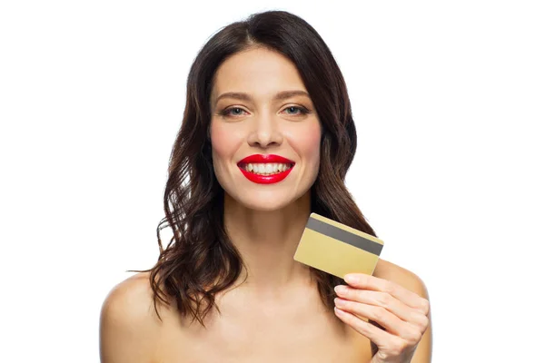 Beautiful woman with red lipstick and credit card — Stock Photo, Image