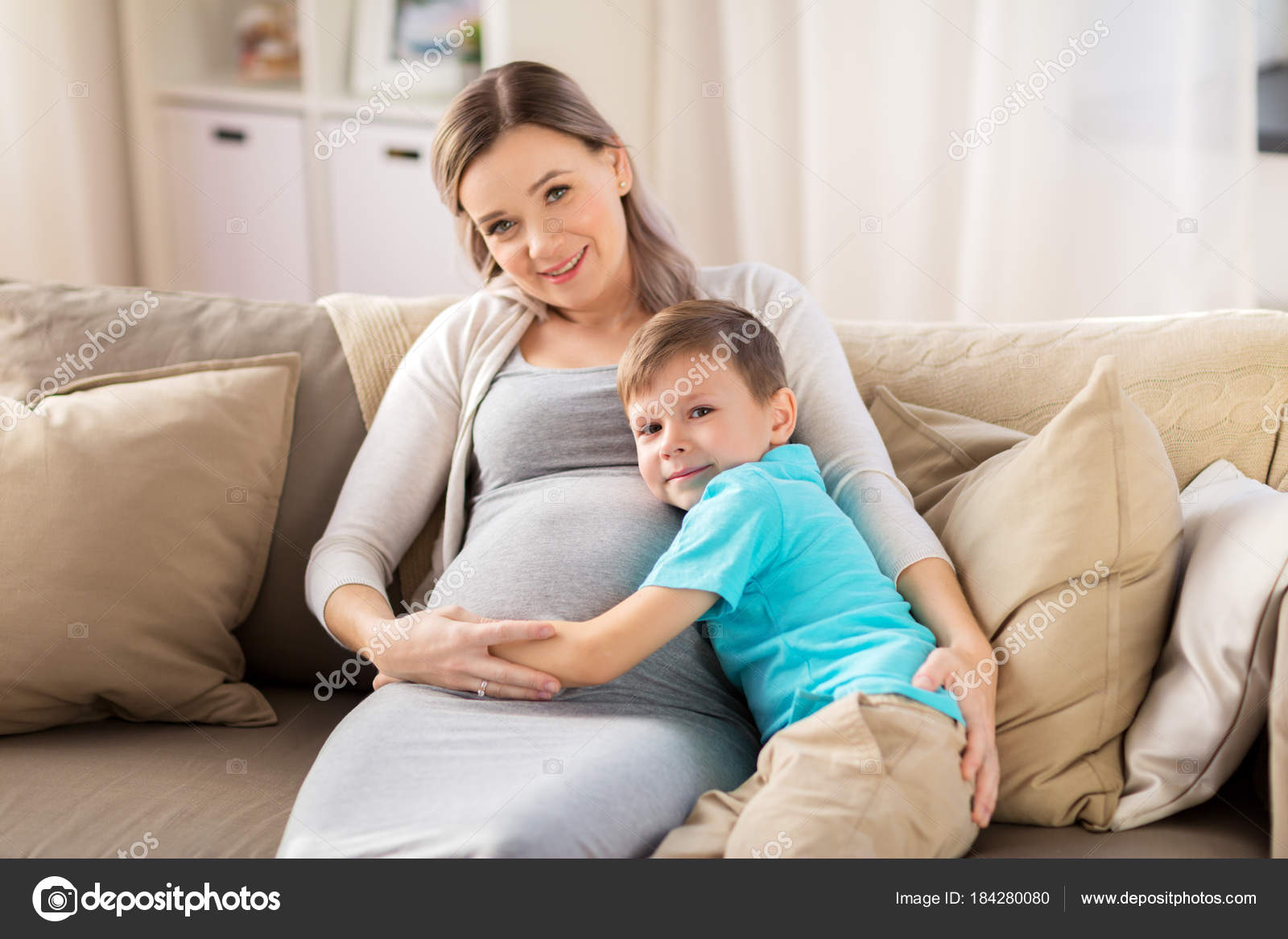 Mutter Schwanger Vom Sohn Mutter Schwanger Vom Sohn