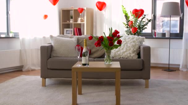 Salon ou maison décoré pour la Saint Valentin — Video
