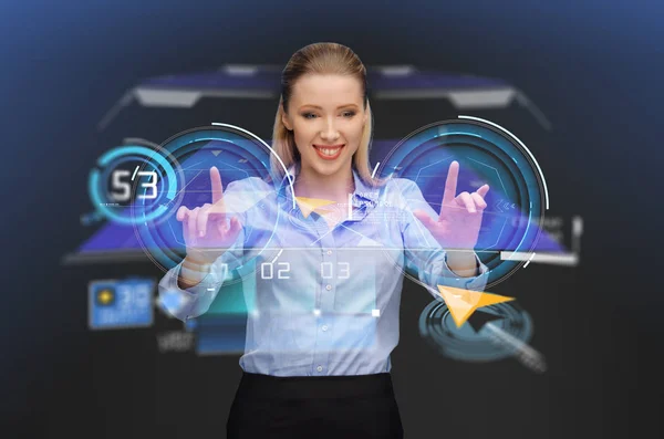 Affärskvinna med navigator på virtuella skärmen — Stockfoto