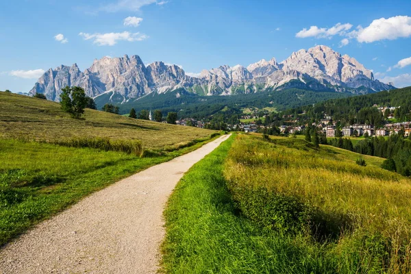 Monte Cristallo, Dolomites, İtalya