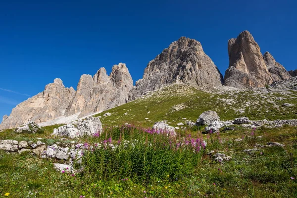 Tre Cime, Dolomitas, Italia — Foto de Stock