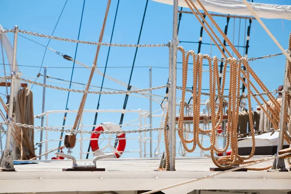 Equipamento de veleiro clássico — Fotografia de Stock