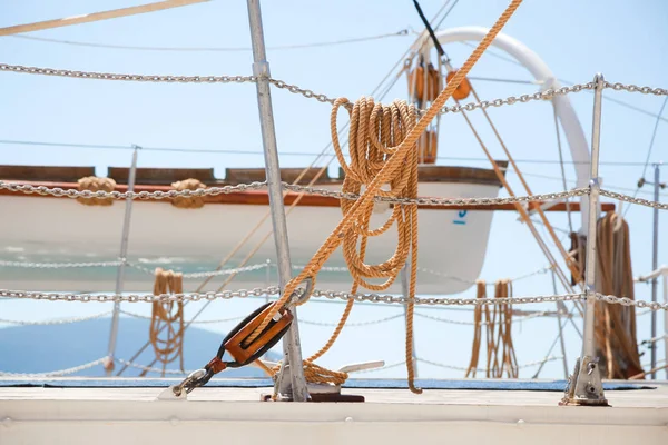 Equipo del buque de vela —  Fotos de Stock