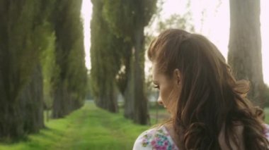 Bir yaz hava zevk çekici hanım