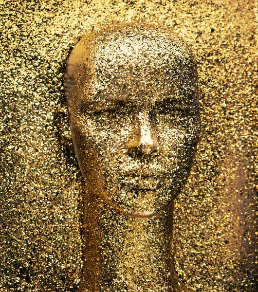 Strălucitoare Capul Aur Unui Manechin — Fotografie, imagine de stoc
