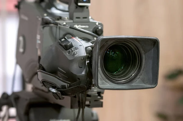 TV camera lens closeup — Stockfoto