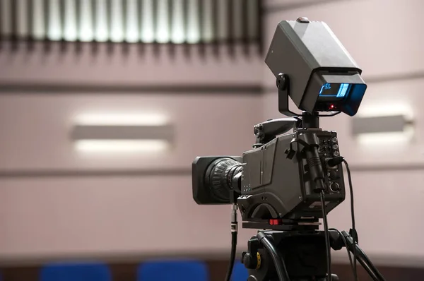 Câmera de TV em estúdios de cinema — Fotografia de Stock