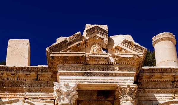 Rosto Pedra Decorativa Fonte Fachada Antiga Cidade Sagalassos Anatólia Burdur — Fotografia de Stock