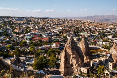 Goreme Ulusal Parkı 'nın panoramik manzarası. Türkiye.