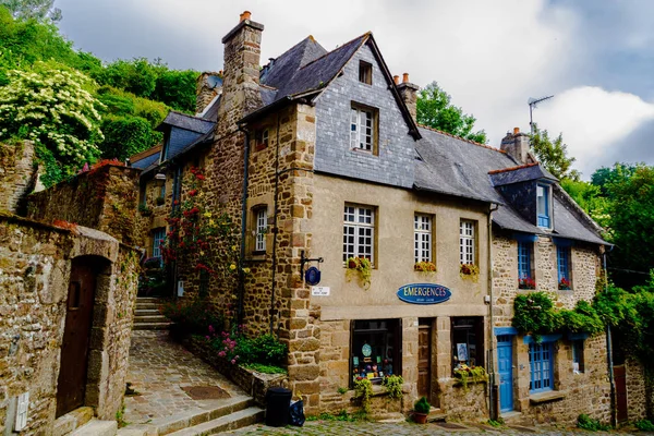 Dinan Brittany France May 2018 Old House Medieval Street Rue — Stock Photo, Image