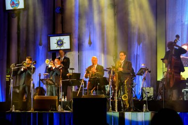 Hollandalı Swing kolej grubu gerçekleştirmek 