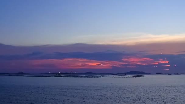 时间流逝的海上的夕阳的天空 — 图库视频影像