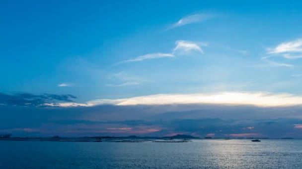 Cielo al tramonto con sfondo marino, 4K Time lapse — Video Stock