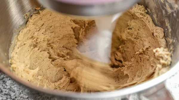 Butter and brown sugar spin in blender, Prepare for baking — Stock Photo, Image